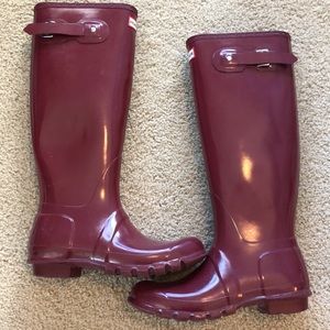 purple/pink hunter boots